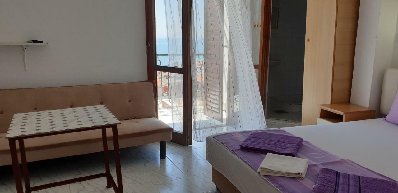 Apartments Prag Ulcinj Exterior photo